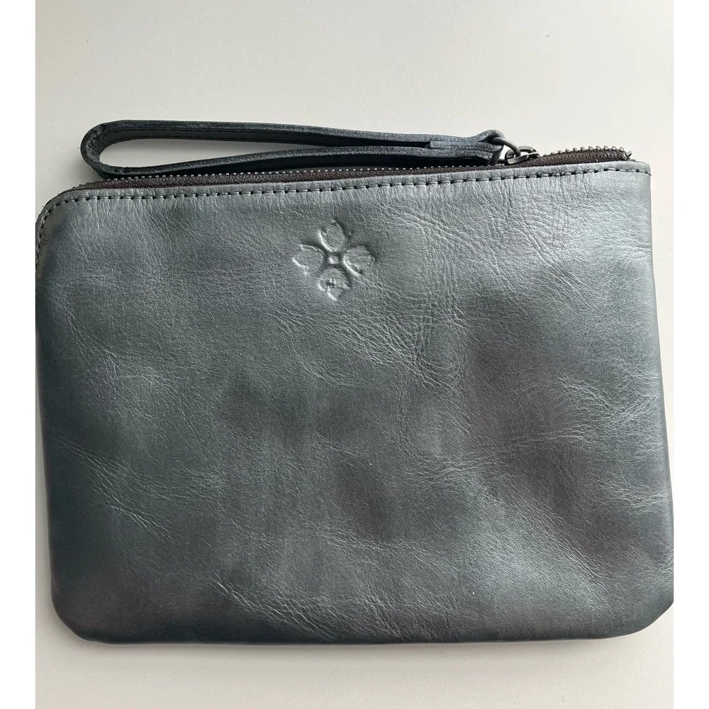 Patricia Nash Cassini Tooled Leather Wristlet in GunMetal Grey
